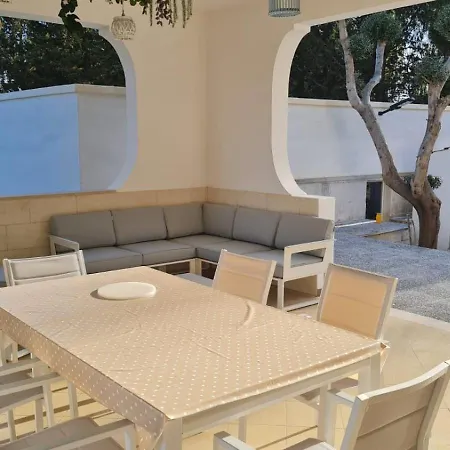 בית נופש Casadelpini -de 5 A 8 Personnes - Jardin - 800m סן פייטרו אין בוואניה